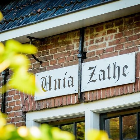 Unia Zathe Ee Exterior photo