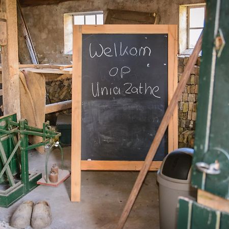 Unia Zathe Ee Exterior photo